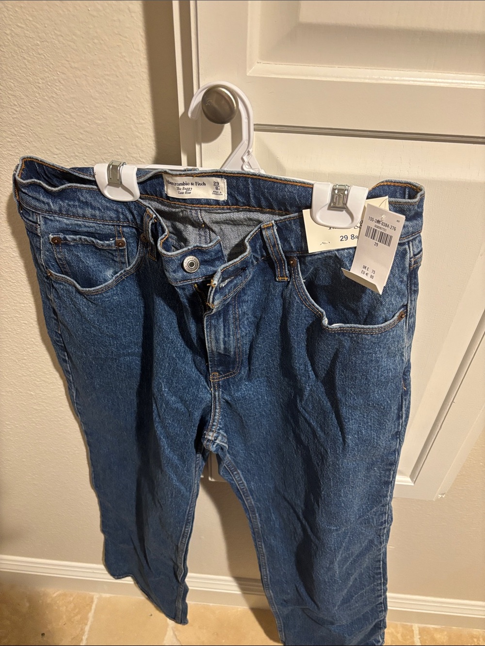 Abercrombie & Fitch The Baggy Low Rise Jeans - Medium Blue - Picture 2 of 5